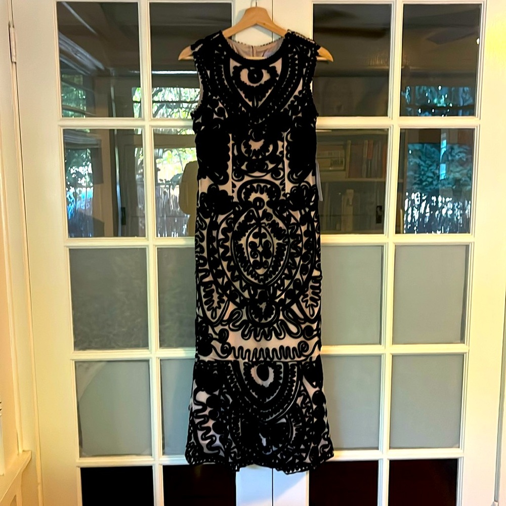JS Collection Long Gown Black & Nude - Sz 2 - NWT